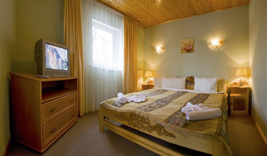 Hotel Oberig Morshyn Habitación foto